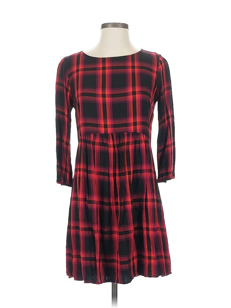 Pre-owned Old Navy Casual Dress In Red