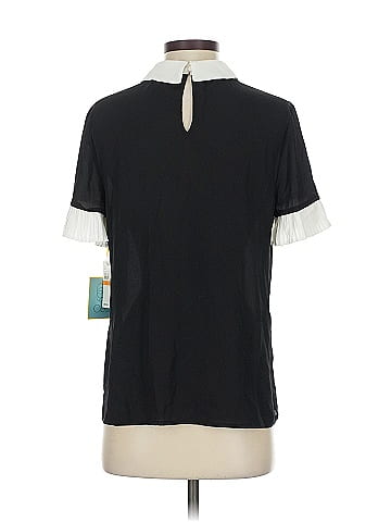 CeCe Short Sleeve Top (view 2)