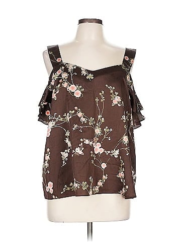 Soho JEANS NEW YORK & COMPANY Sleeveless Blouse (view 1)