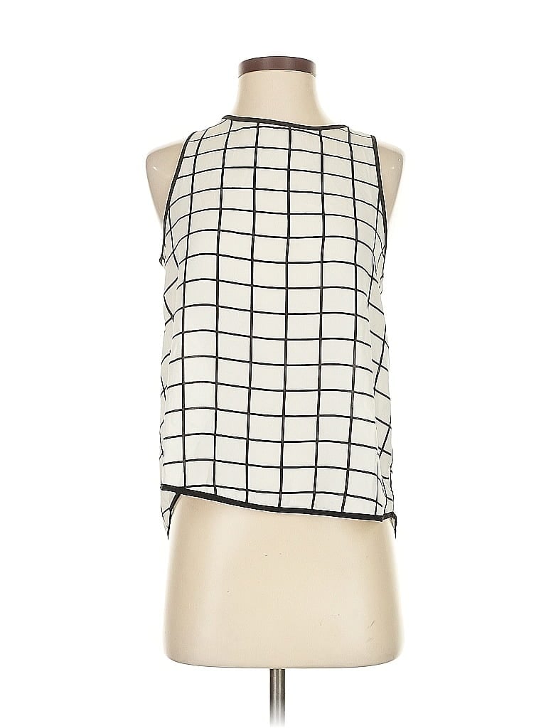 MONTEAU Pre-owned Tank Top Ivory Square Neckline Tops In White