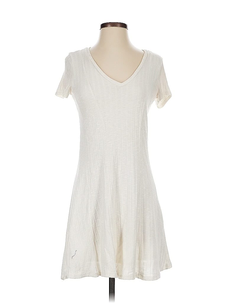 Pre-owned Left Coast By Dolan Casual Dress In White