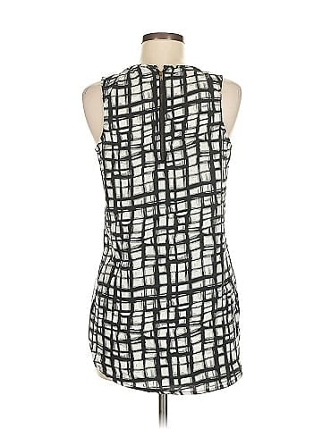 RD Style Sleeveless Blouse (view 2)