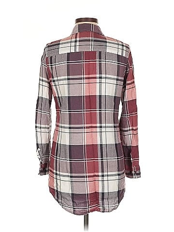 Coupé Collection Long Sleeve Button-Down Shirt (view 2)