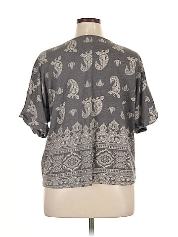 24/7 Maurices Short Sleeve Top (view 2)