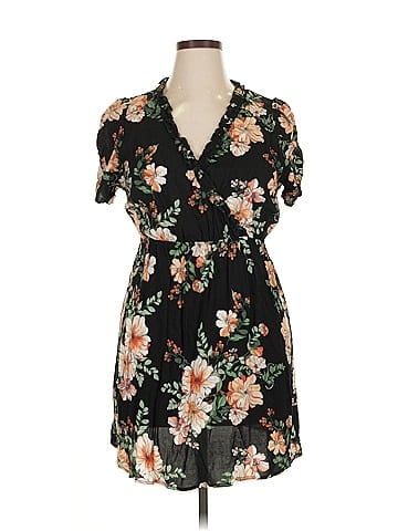 Xhilaration Casual Dress (view 1)