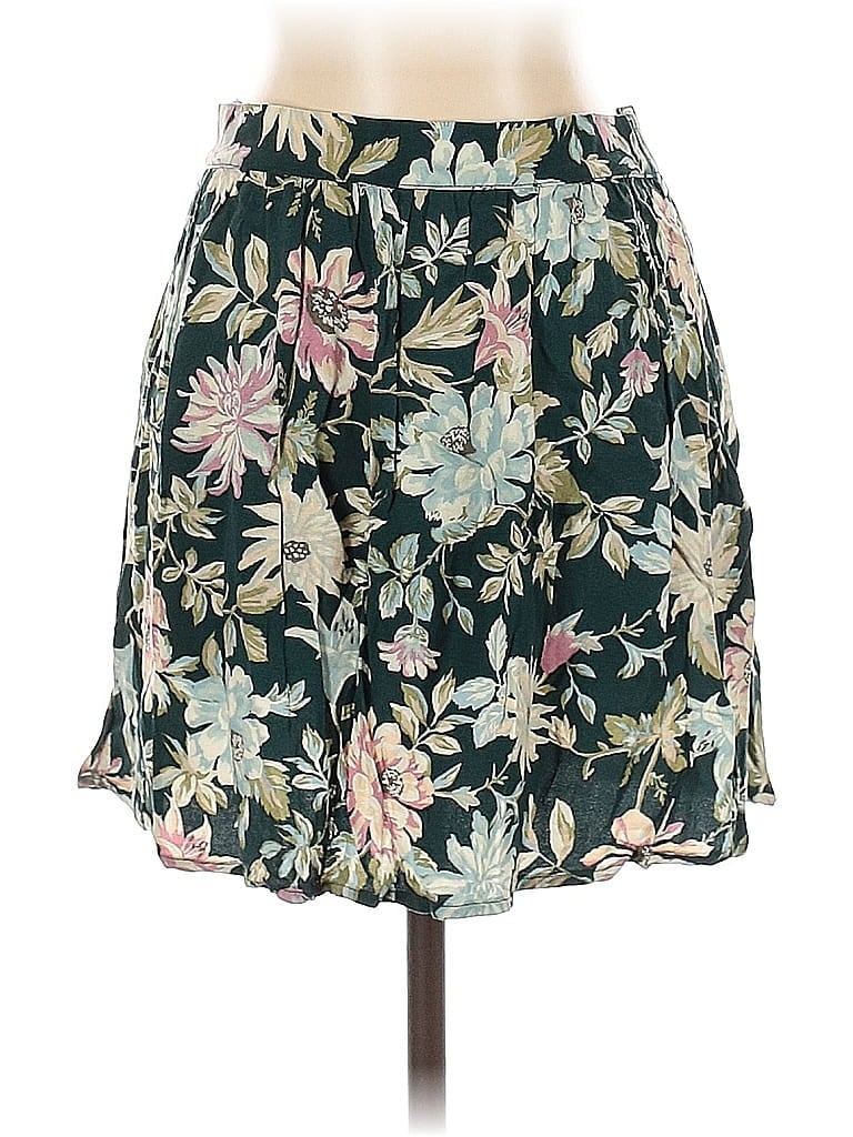 Pre-owned Xhilaration Casual Skirt In Green