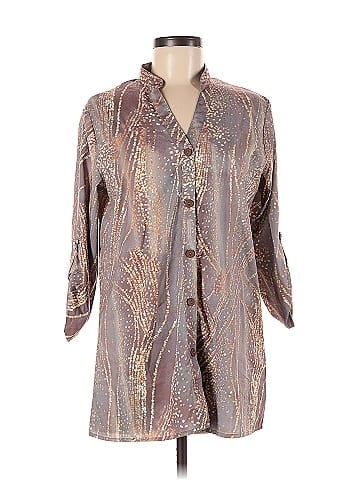 Unbranded 3/4 Sleeve Button-Down Shirt (view 1)