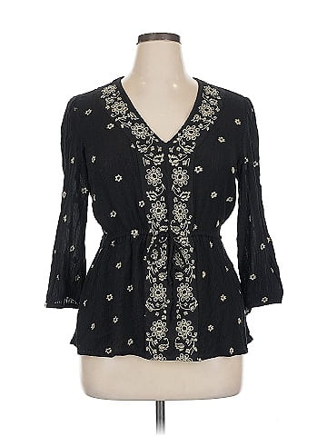 Patrons of Peace 3/4 Sleeve Blouse (view 1)