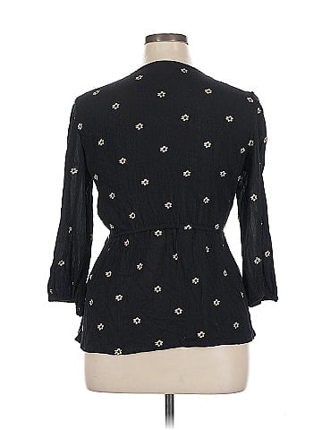 Patrons of Peace 3/4 Sleeve Blouse (view 2)