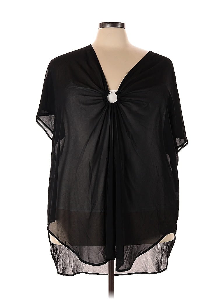 In'voland Short Sleeve Blouse In Black