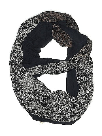 Collection 18 Scarf (view 1)