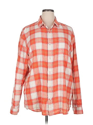 Gap Long Sleeve Button-Down Shirt (view 1)