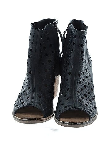 TOMS Ankle Boots (view 2)
