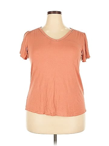 24/7 Maurices Short Sleeve T-Shirt (view 1)