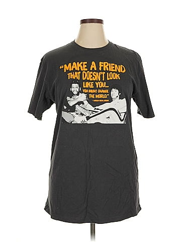 Assorted Brands Short Sleeve T-Shirt (view 1)