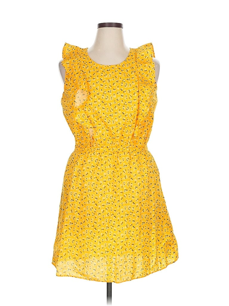 Pre-owned City Streets Casual Dress In Yellow