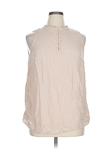Torrid Sleeveless T-Shirt (view 1)