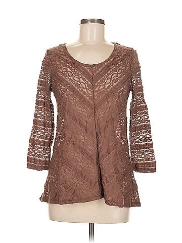 Lilka 3/4 Sleeve Blouse (view 1)