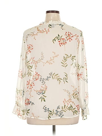 Liz Claiborne Career Long Sleeve Blouse (view 2)
