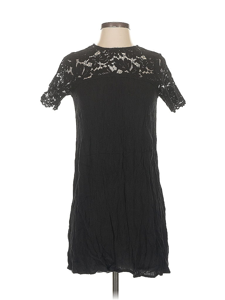 Pre-owned H&m Cocktail Dress In Black