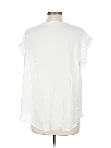 7th Avenue Design Studio New York & Company Short Sleeve Blouse (view 2)