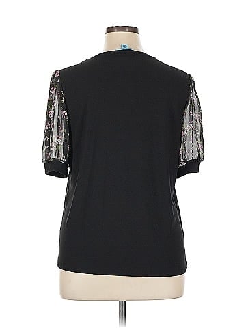 CeCe Short Sleeve Top (view 2)