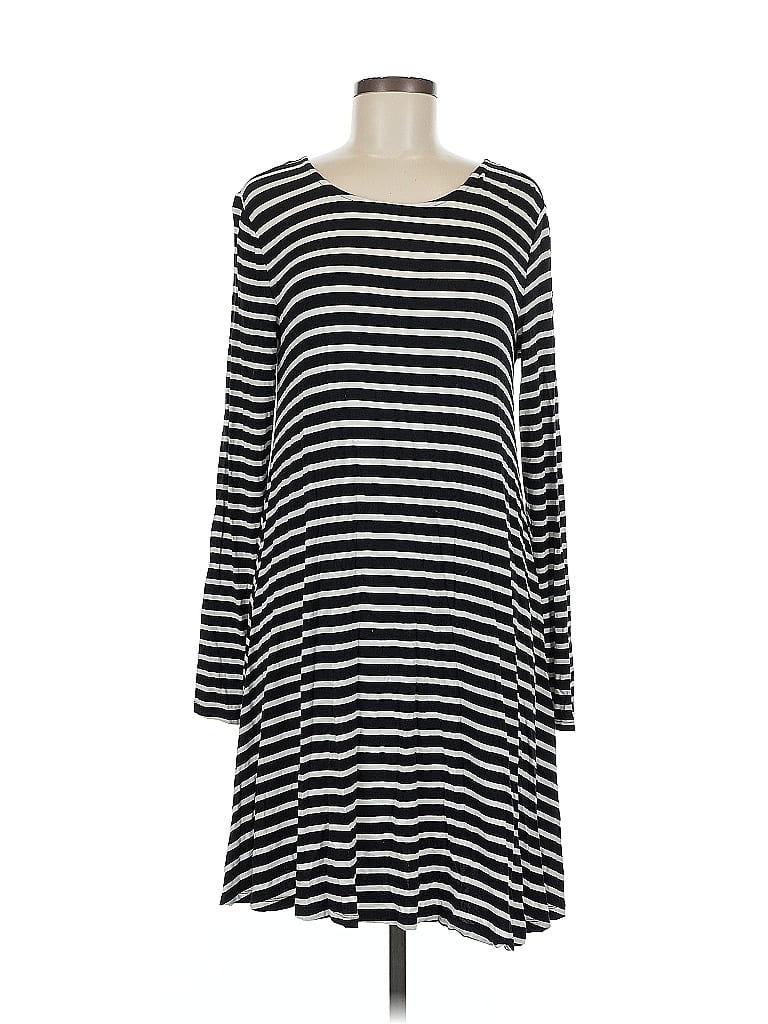 OLD NAVY Pre-owned Casual Dress In Black