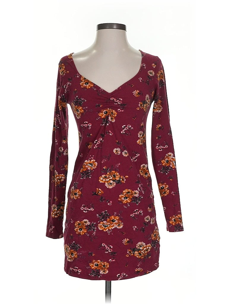 Pre-owned Wild Fable Casual Dress In Burgundy