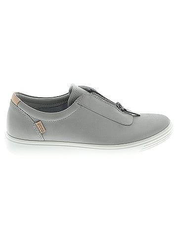 Ecco Flats (view 1)