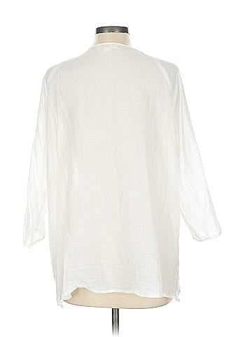 TWO by Vince Camuto 3/4 Sleeve Blouse (view 2)