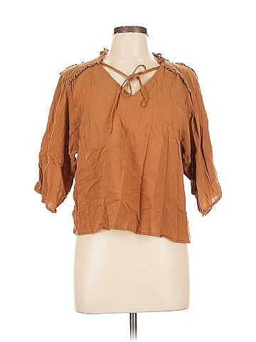 MELLODAY 3/4 Sleeve Blouse (view 1)