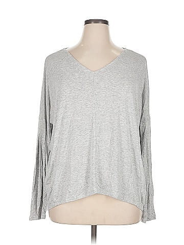 Ann Taylor LOFT 3/4 Sleeve T-Shirt (view 1)
