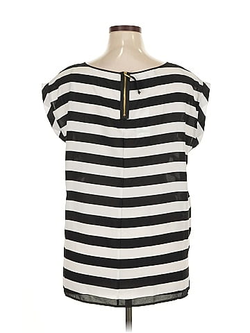 Jones New York Collection Short Sleeve Top (view 2)