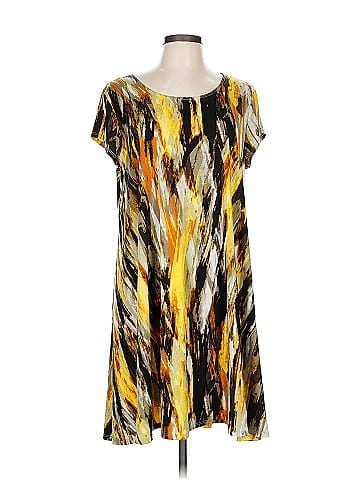 Karen Kane Casual Dress (view 1)