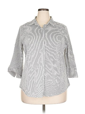 Liz Claiborne Career 3/4 Sleeve Button-Down Shirt (view 1)