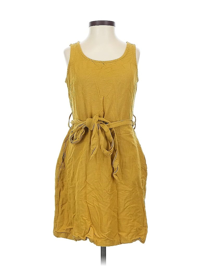 Pre-owned Bossini Casual Dress In Yellow