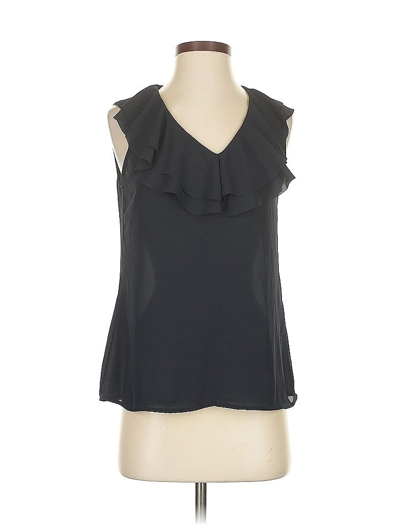 Pre-owned Banana Republic Sleeveless Blouse In Black