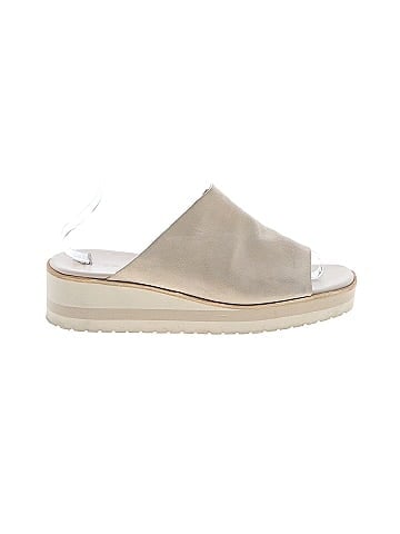 Vince. Sandals (view 1)
