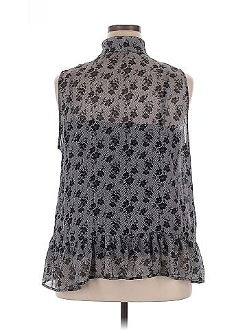 Liz Claiborne Career Sleeveless Blouse (view 2)