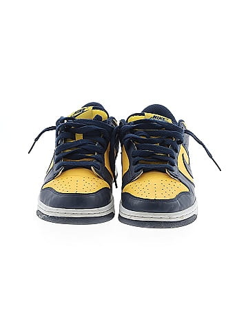 Nike Sneakers (view 2)