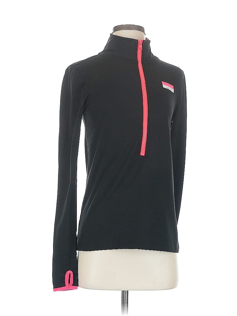 Pre-owned Victoria's Secret Pink Active T-shirt In Black