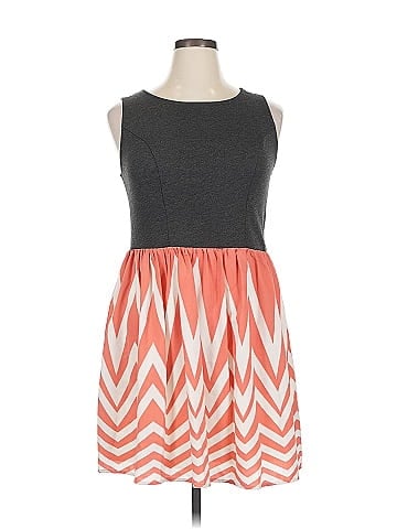 Xhilaration Casual Dress (view 1)