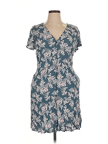 Ann Taylor LOFT Casual Dress (view 1)