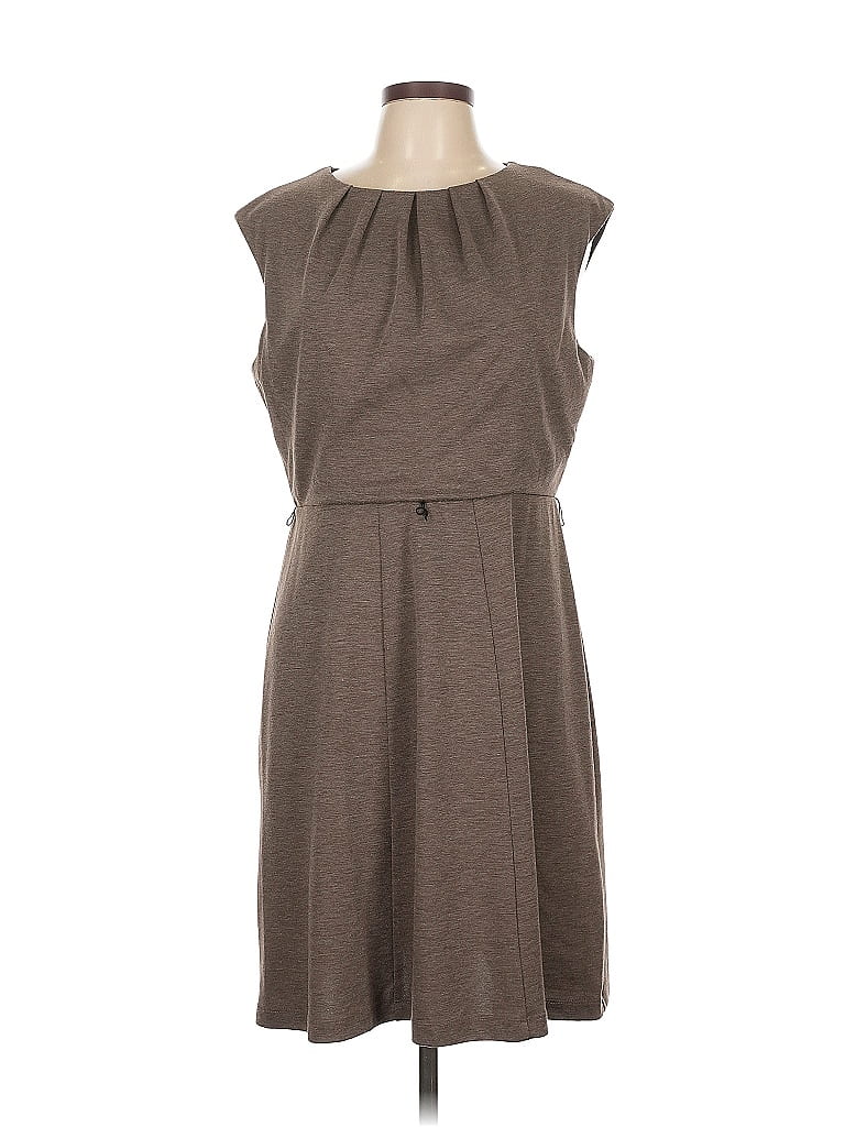 EMMA & MICHELE Pre-owned Casual Dress In Brown