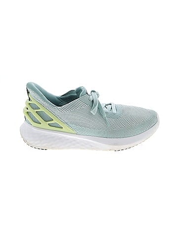 KIZIK Sneakers (view 1)