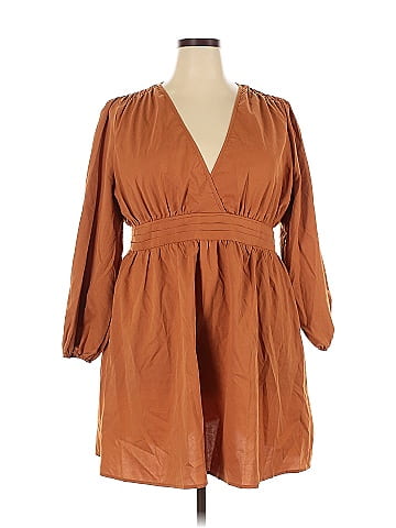 Emery Rose Casual Dress (view 1)