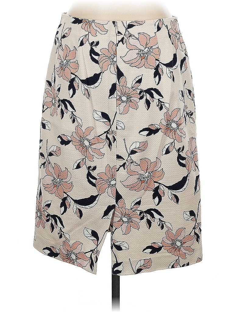 Pre-owned Ann Taylor Casual Skirt In White