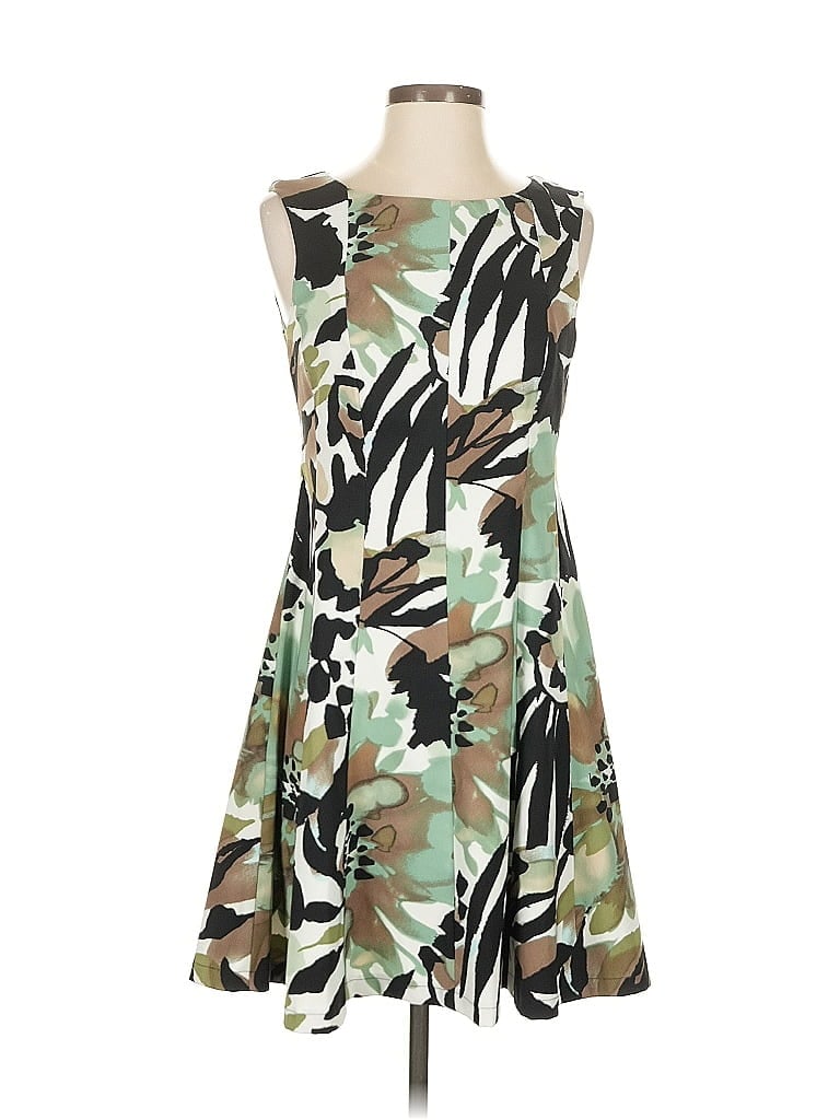 Pre-owned Dressbarn Casual Dress In Green