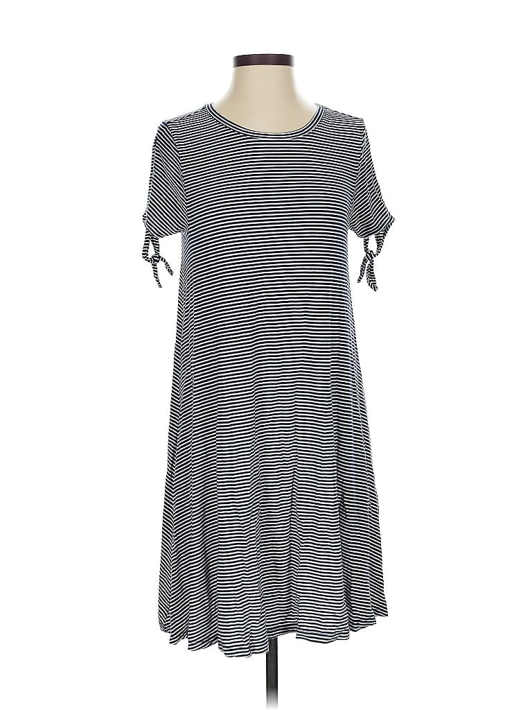 Pre-owned Old Navy Casual Dress In Gray