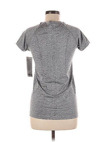 Lululemon Athletica Short Sleeve T-Shirt (view 2)